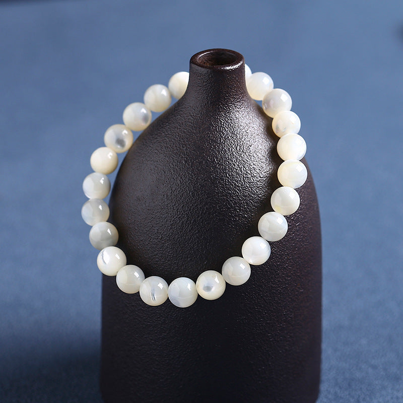 White Pearl Shell Bracelet: Simple and Elegant Freshwater Pearl Wristlet