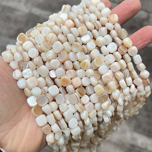 Wholesale of 7-8mm natural freshwater white seashells, irregular shaped scattered beads, DIY accessories, and accessories for white Fritillaria